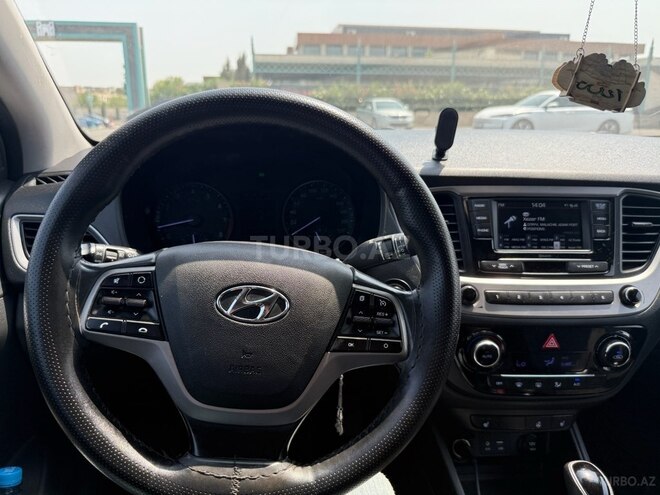 Hyundai Accent 2019, 176,000 km - 1.6 l - Bakı