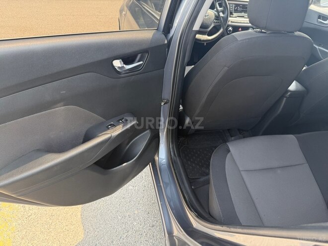Hyundai Accent 2019, 176,000 km - 1.6 l - Bakı