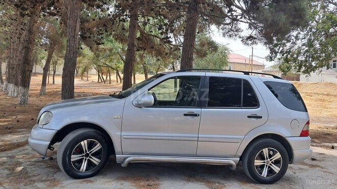Mercedes ML 320 4MATIC 1998, 230,000 km - 3.2 л - Bakı