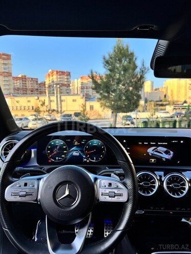 Mercedes CLA 200 2022, 51,000 km - 1.3 л - Bakı