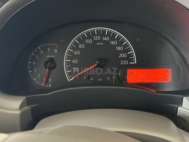 Nissan Sunny 2014, 278,174 km - 1.5 l - Bakı