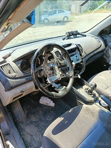 Kia Cerato 2011, 157,000 km - 2.0 l - Bakı
