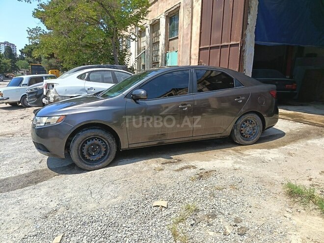 Kia Cerato 2011, 157,000 km - 2.0 l - Bakı