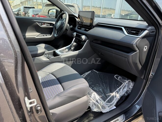 Toyota RAV4 2025, 0 km - 2.5 l - Bakı