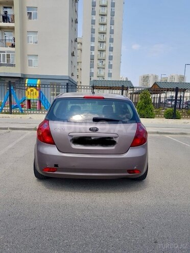 Kia Ceed 2008, 345,000 km - 1.6 l - Quba