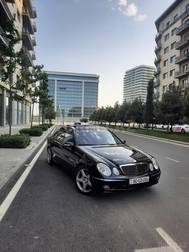 Mercedes E 240 2002, 310,000 km - 2.6 l - Bakı