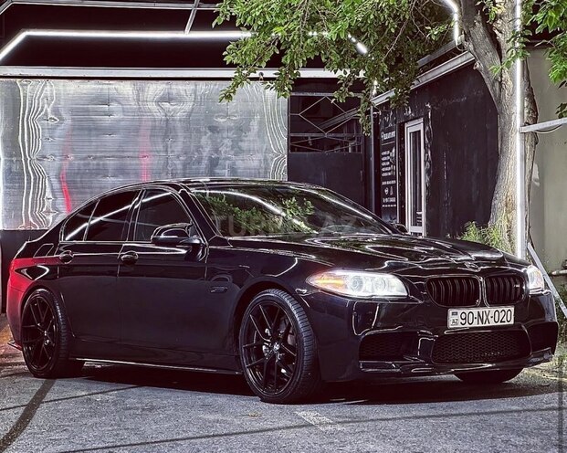 BMW 528 2014, 188,000 km - 2.0 l - Gəncə