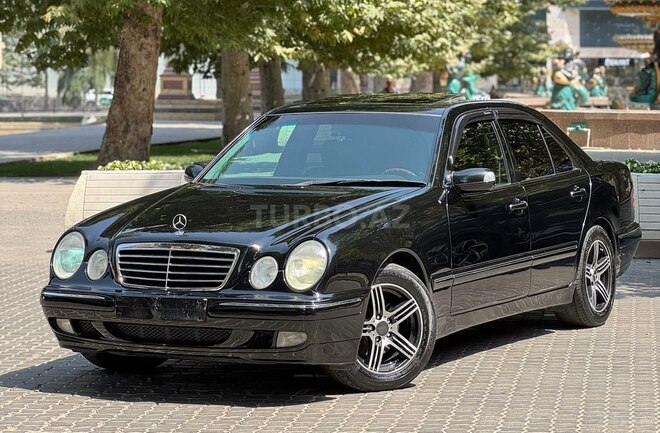 Mercedes E 240 2000, 360,000 km - 2.4 l - Gəncə