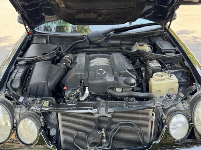 Mercedes E 240 2000, 360,000 km - 2.4 l - Gəncə