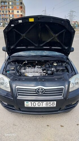 Toyota Avensis 2004, 425,000 km - 2.0 l - Bakı