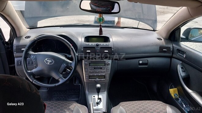 Toyota Avensis 2004, 425,000 km - 2.0 l - Bakı