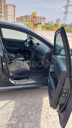 Toyota Avensis 2004, 425,000 km - 2.0 l - Bakı