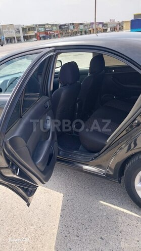 Toyota Avensis 2004, 425,000 km - 2.0 l - Bakı
