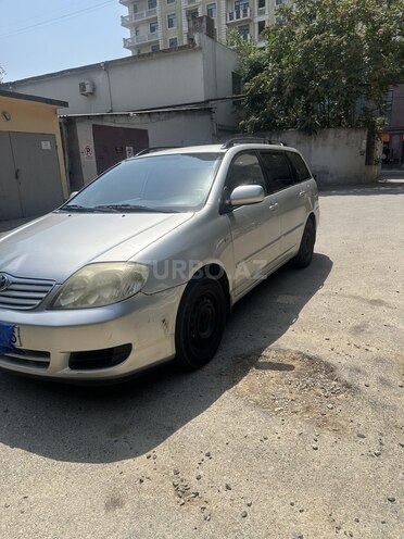 Toyota Corolla 2006, 292,000 km - 1.4 l - Bakı