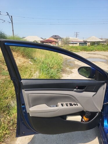 Hyundai Elantra 2016, 198,561 km - 2.0 l - Bakı