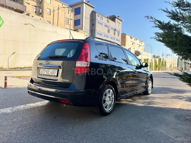 Hyundai i30 2011, 247,545 km - 1.4 l - Bakı