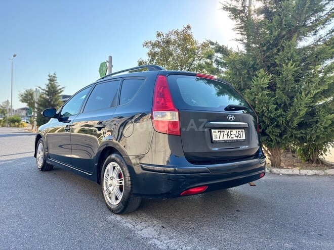 Hyundai i30 2011, 247,545 km - 1.4 l - Bakı