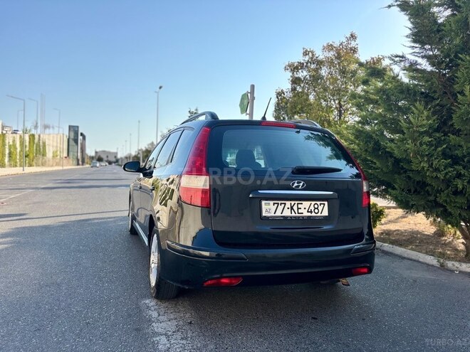 Hyundai i30 2011, 247,545 km - 1.4 l - Bakı