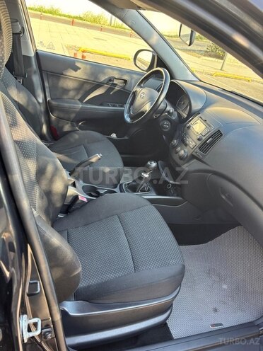 Hyundai i30 2011, 247,545 km - 1.4 l - Bakı