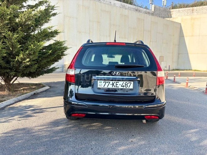 Hyundai i30 2011, 247,545 km - 1.4 l - Bakı