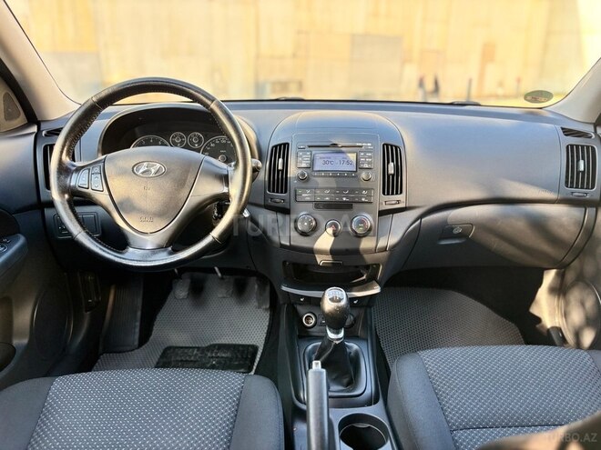 Hyundai i30 2011, 247,545 km - 1.4 l - Bakı