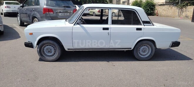 LADA (VAZ) 2107 2006, 86,000 km - 1.6 l - Qusar
