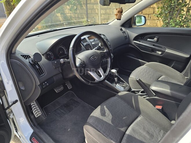 Kia Ceed 2010, 137,000 km - 1.6 л - Bakı