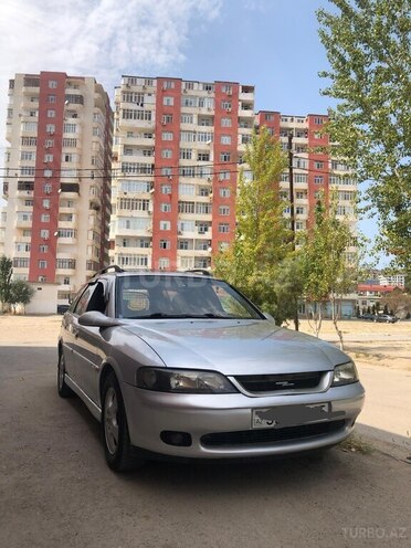 Opel Vectra-2
