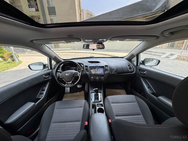 Kia Forte 2017, 132,000 km - 2.0 l - Bakı