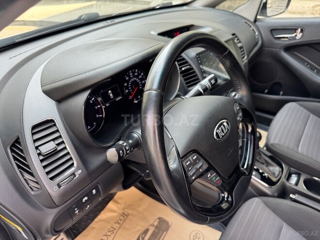 Kia Forte 2017, 132,000 km - 2.0 l - Bakı