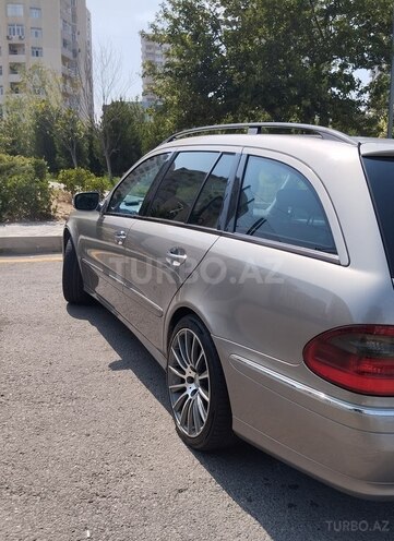 Mercedes E 220 d 2006, 390,000 km - 2.2 l - Bakı