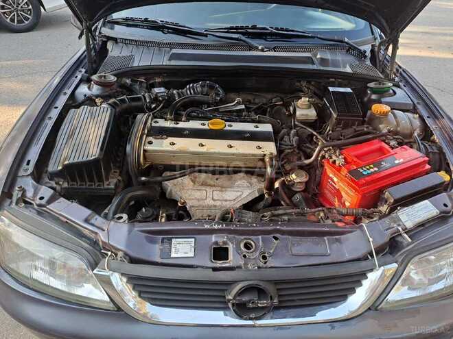 Opel Vectra 1996, 350,000 km - 1.8 l - Sumqayıt