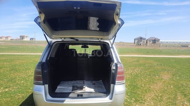 Opel Zafira 2005, 525,500 km - 1.9 l - Bakı