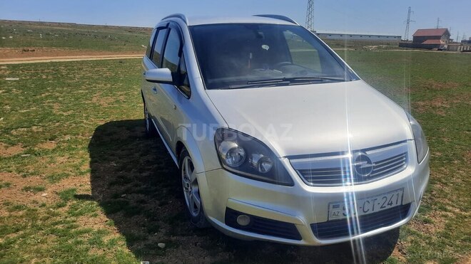 Opel Zafira 2005, 525,500 km - 1.9 l - Bakı