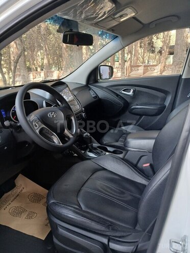 Hyundai Tucson 2015, 218,000 km - 2.0 l - Bakı