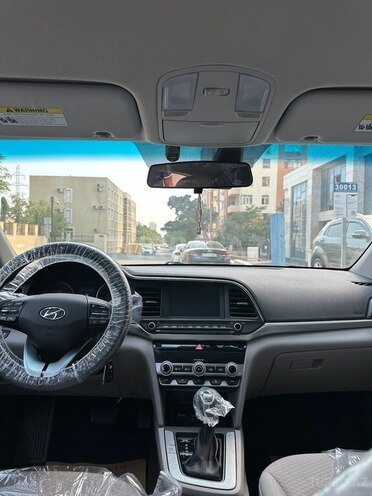 Hyundai Elantra 2019, 116,000 km - 2.0 l - Bakı