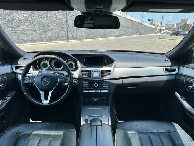 Mercedes E 220 d 2015, 175,451 km - 2.1 l - Bakı