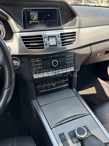 Mercedes E 220 d 2015, 175,451 km - 2.1 l - Bakı