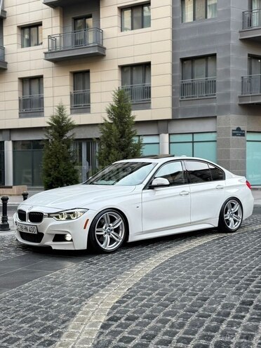BMW 320 2016, 240,000 km - 2.0 l - Bakı