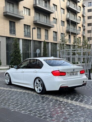 BMW 320 2016, 240,000 km - 2.0 l - Bakı