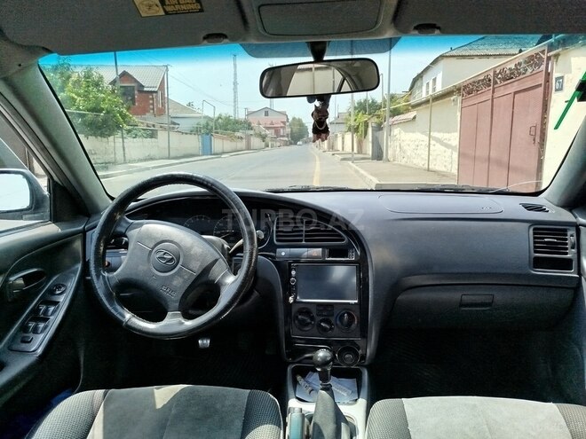 Hyundai Elantra 2002, 234,000 km - 2.0 л - Qusar