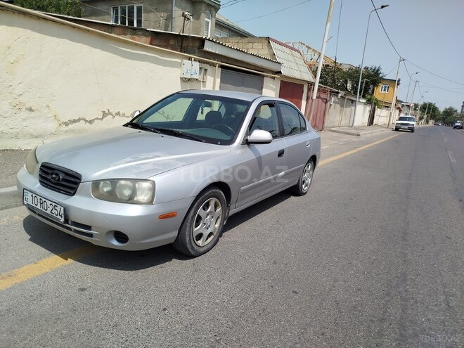 Hyundai Elantra 2002, 234,000 km - 2.0 л - Qusar