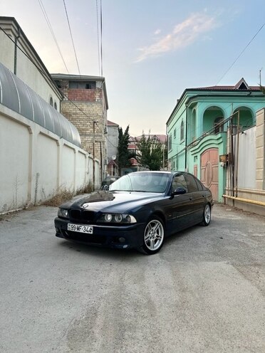 BMW 528 2000, 250,000 km - 2.8 л - Bakı