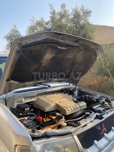 Mitsubishi Pajero io 2000, 298,650 km - 1.8 л - Bakı