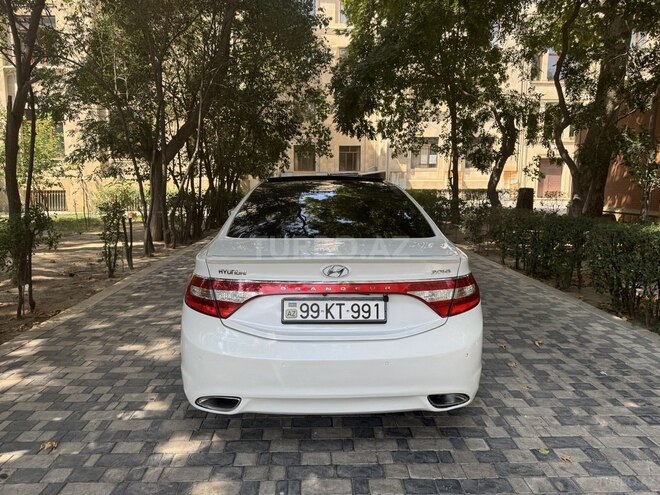 Hyundai Grandeur 2011, 232,400 km - 3.0 l - Bakı