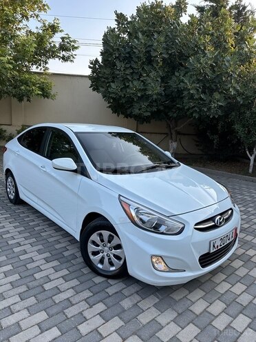 Hyundai Accent 2015, 241,402 km - 1.6 l - Bakı