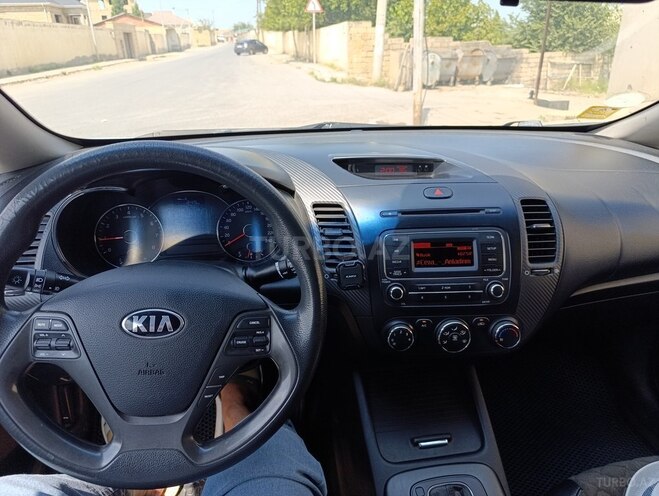 Kia Cerato-13
