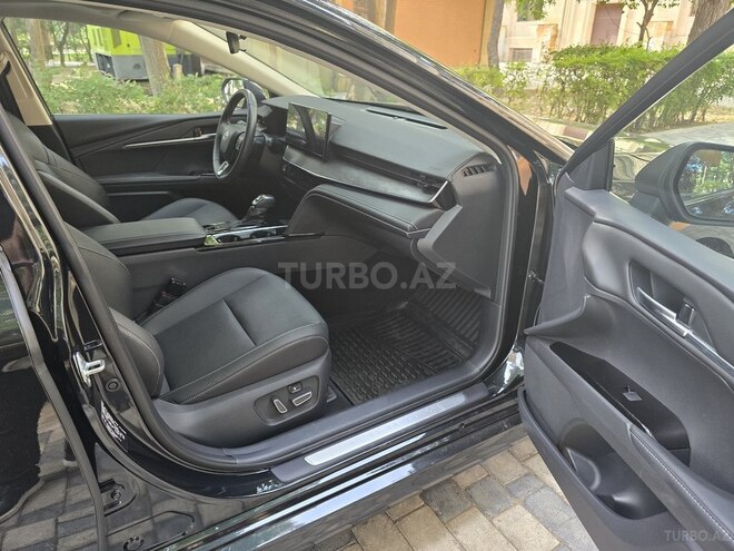 Toyota Camry 2024, 5,000 km - 2.5 l - Bakı