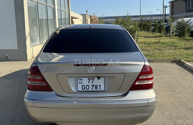 Mercedes C 250 2006, 329,000 km - 1.8 л - Bakı