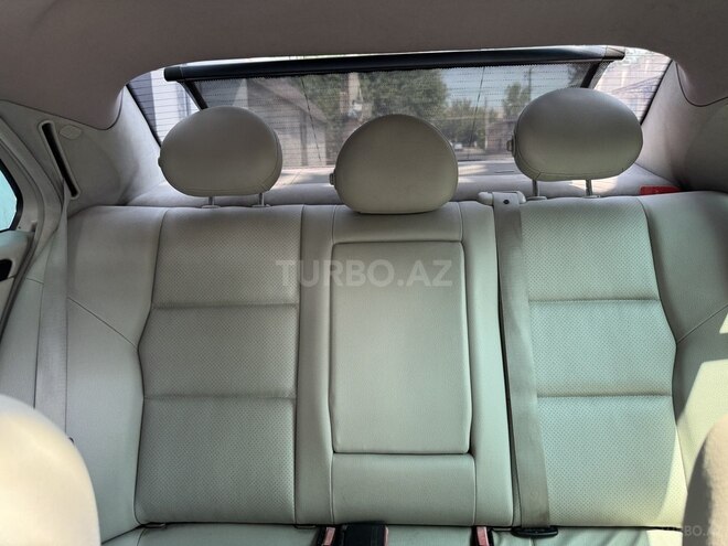 Mercedes C 250 2006, 329,000 km - 1.8 л - Bakı